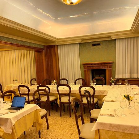 Hotel Ristorante Ca' Nova Венеция Екстериор снимка