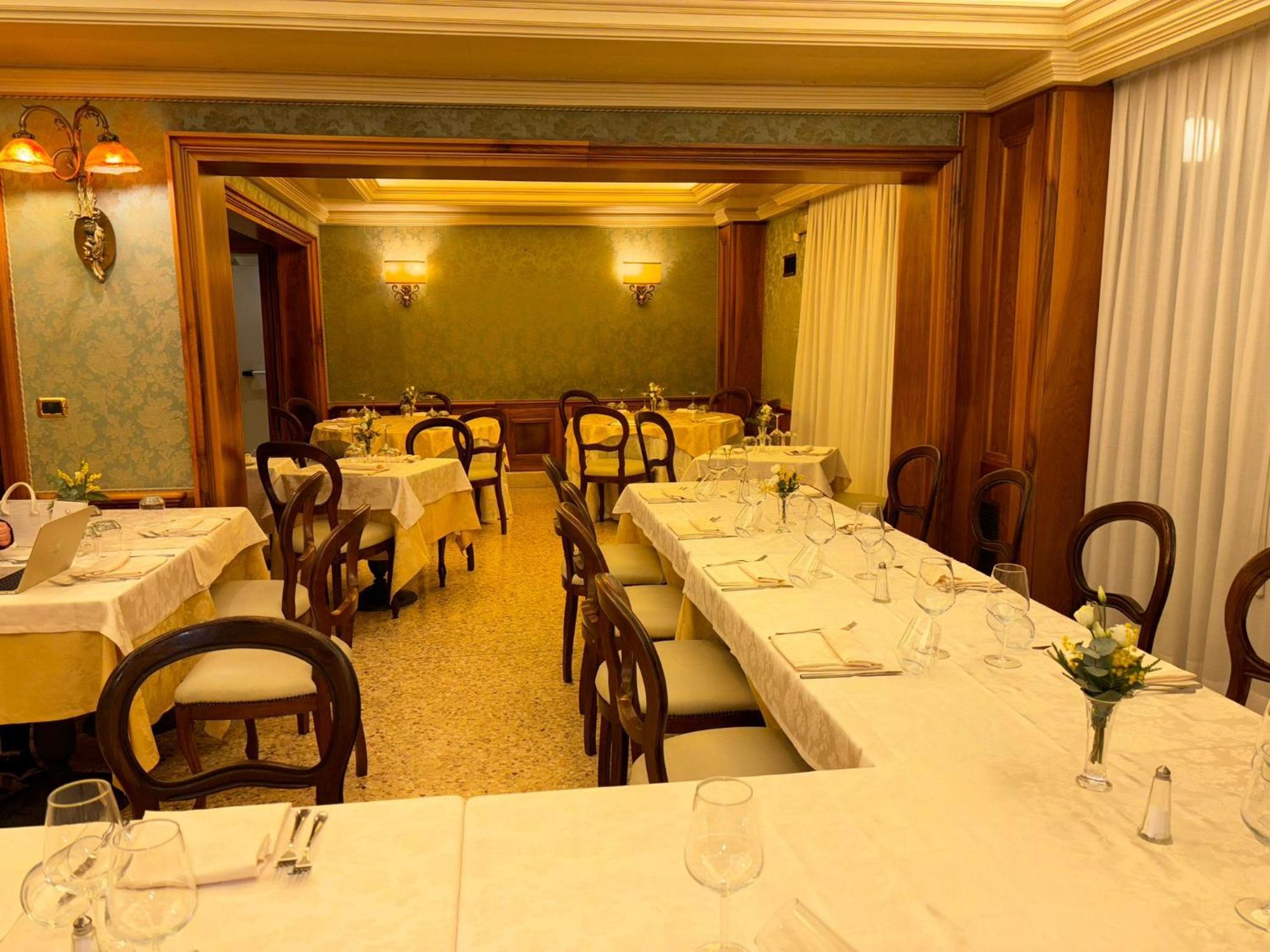 Hotel Ristorante Ca' Nova Венеция Екстериор снимка