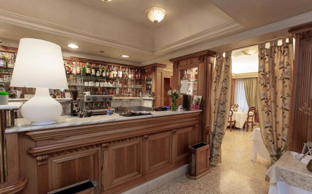 Hotel Ristorante Ca' Nova Венеция Екстериор снимка